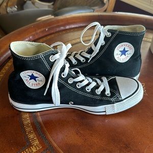 Women's High Top Converse size 10